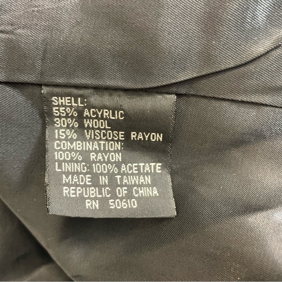 Vintage Plaid Tweed Blazer - Pink, Red and Black - Picture 8 of 8